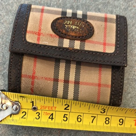 Authentic Burberry VTG Coin Pouch - Picture 6 of 6